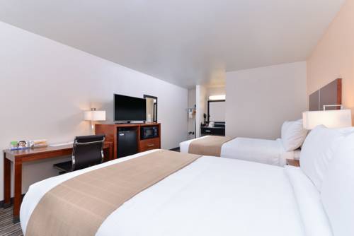 Imagen de la habitación del Hotel Quality Inn Martinez. Foto 3