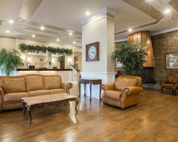 Imagen de los interiores del Hotel Quality Inn Massena. Foto 19