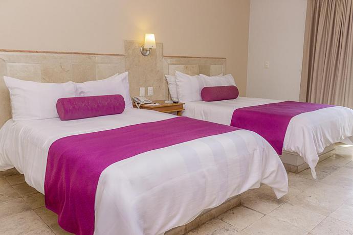 Imagen de la habitación del Hotel Quality Inn Mazatlan. Foto 2