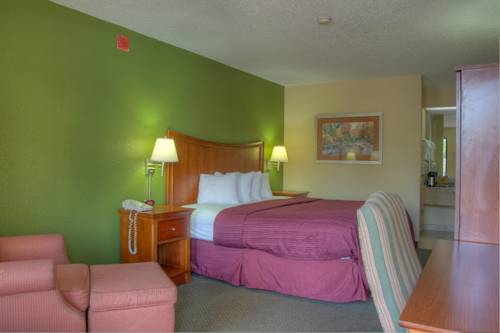 Imagen de la habitación del Hotel Quality Inn Merchants Drive. Foto 3