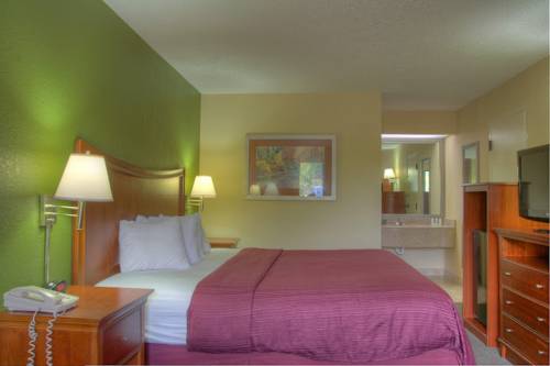 Imagen de la habitación del Hotel Quality Inn Merchants Drive. Foto 15