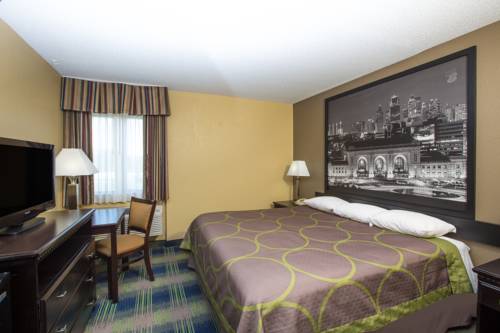 Imagen de la habitación del Hotel Quality Inn Merriam Kansas City. Foto 4