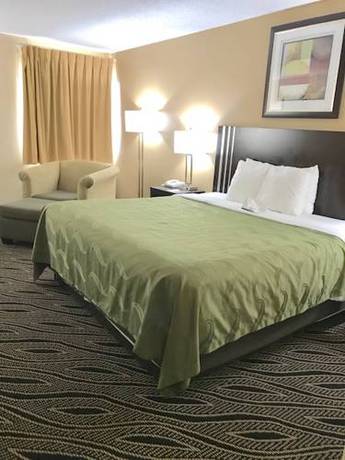 Imagen de la habitación del Hotel Quality Inn Merrillville. Foto 11