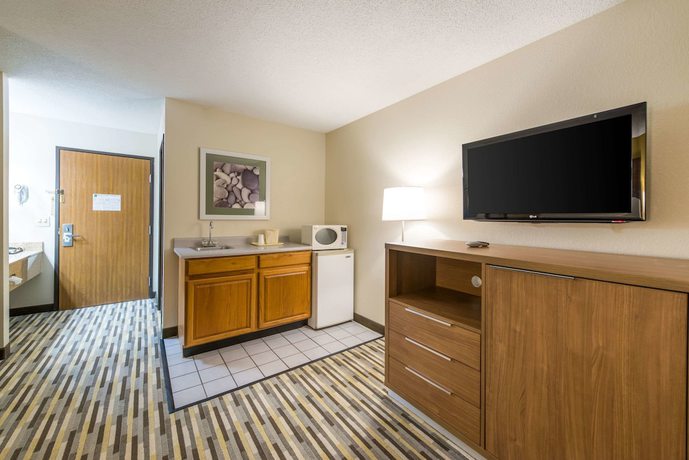 Imagen de la habitación del Hotel Quality Inn, Michigan City. Foto 6