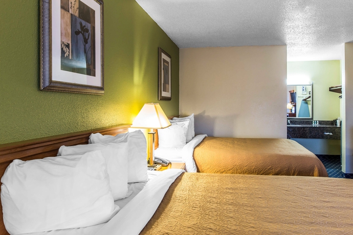 Imagen de la habitación del Hotel Quality Inn Midtown. Foto 1