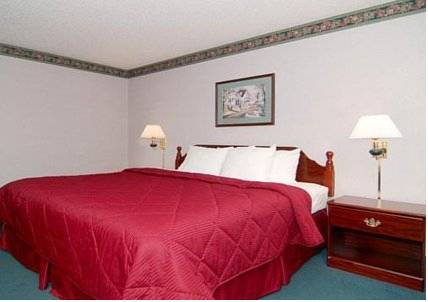 Imagen de la habitación del Hotel Quality Inn Midway. Foto 4