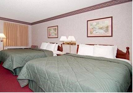 Imagen de la habitación del Hotel Quality Inn Midway. Foto 5