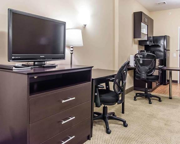 Imagen de la habitación del Hotel Quality Inn, Moncton. Foto 17
