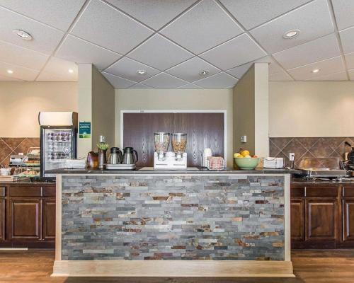 Imagen general del Hotel Quality Inn, Moncton. Foto 10
