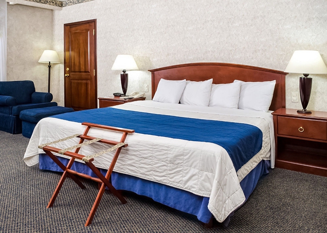 Imagen de la habitación del Hotel Quality Inn Monterrey La Fe. Foto 5