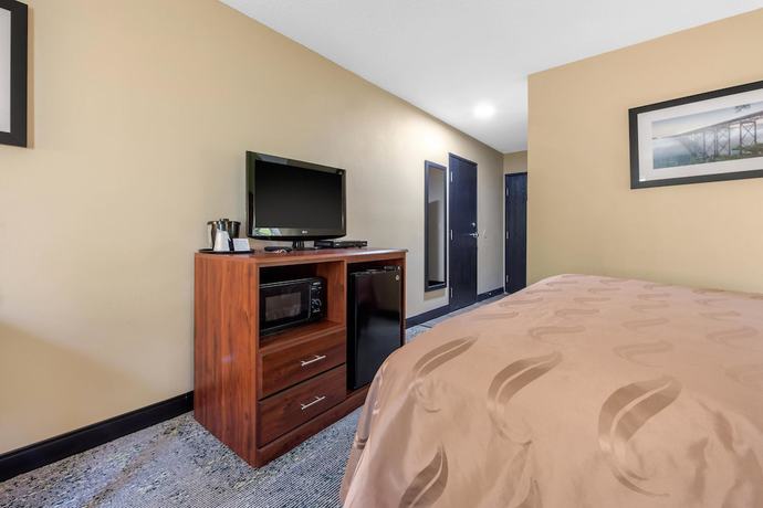 Imagen de la habitación del Hotel Quality Inn, Morgantown. Foto 2