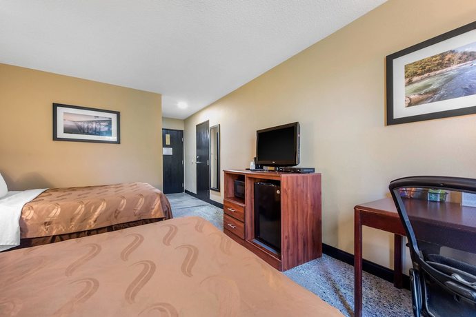 Imagen de la habitación del Hotel Quality Inn, Morgantown. Foto 4