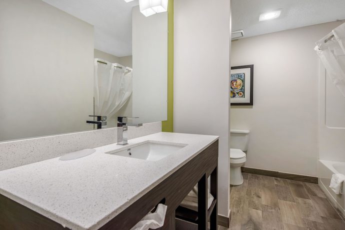 Imagen de la habitación del Hotel Quality Inn, Morgantown. Foto 8