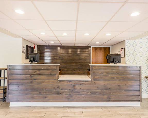 Imagen de los interiores del Hotel Quality Inn Mt. Pleasant - Charleston. Foto 15