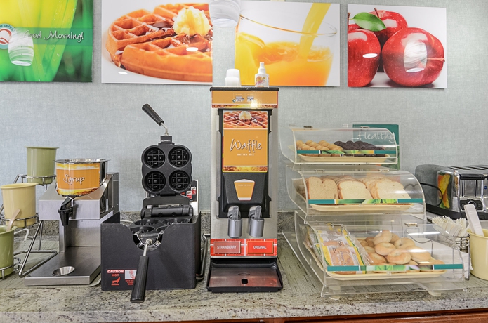 Imagen del bar/restaurante del Hotel Quality Inn Mt. Vernon. Foto 3