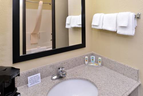 Imagen de la habitación del Hotel Quality Inn Murray University Area. Foto 10