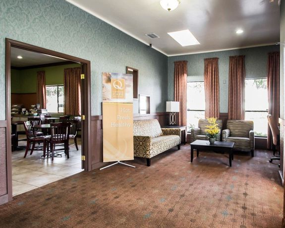 Imagen de los interiores del Hotel Quality Inn Near Blue Spring. Foto 18