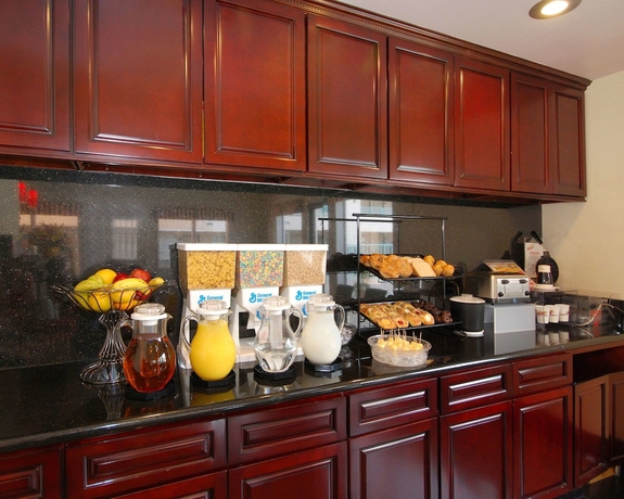 Imagen del bar/restaurante del Hotel Quality Inn Near City Of Hope. Foto 3