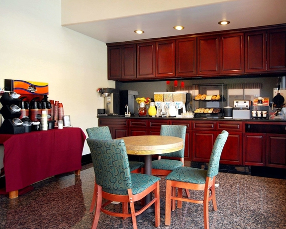 Imagen del bar/restaurante del Hotel Quality Inn Near City Of Hope. Foto 5