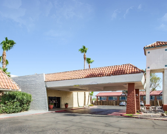 Imagen general del Hotel Quality Inn Near Downtown Tucson. Foto 2