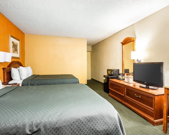 Imagen de la habitación del Hotel Quality Inn Near Downtown Tucson. Foto 12