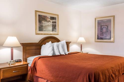 Imagen de la habitación del Hotel Quality Inn Near Fort Hunter Liggett. Foto 7