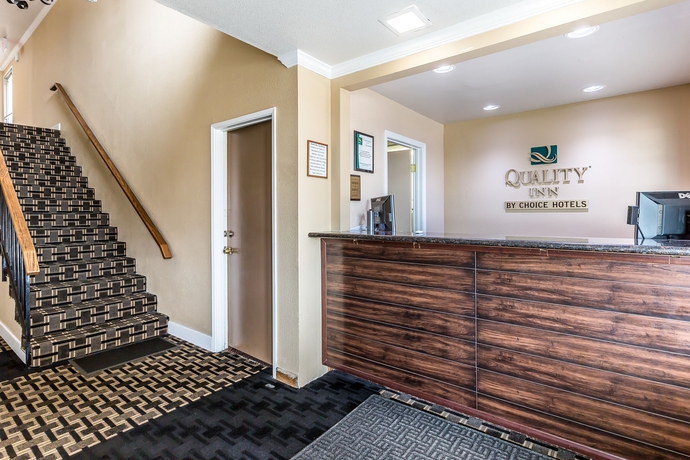 Imagen de los interiores del Hotel Quality Inn Near Hearst Castle. Foto 15