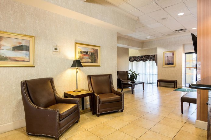 Imagen de los interiores del Hotel Quality Inn Near Joint Base Andrews - Washington Area. Foto 17