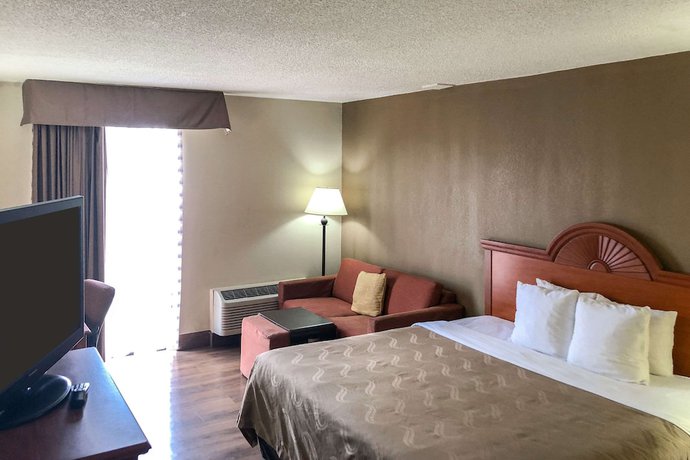Imagen de la habitación del Hotel Quality Inn Near Joint Base Andrews - Washington Area. Foto 7