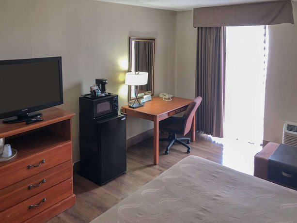 Imagen de la habitación del Hotel Quality Inn Near Joint Base Andrews - Washington Area. Foto 9