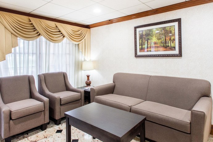 Imagen de los interiores del Hotel Quality Inn Near Princeton. Foto 20
