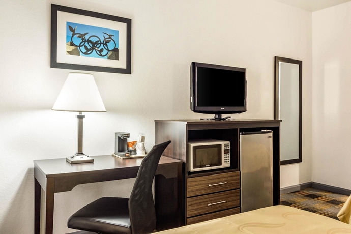 Imagen de la habitación del Hotel Quality Inn Near Six Flags. Foto 8