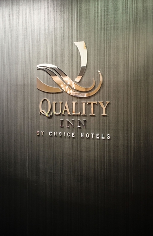 Imagen de los interiores del Hotel Quality Inn, New Kensington . Foto 19