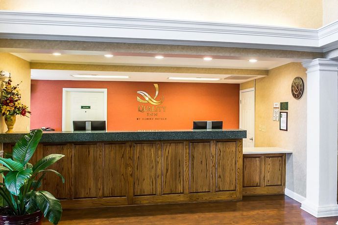 Imagen de los interiores del Hotel Quality Inn Newnan. Foto 17