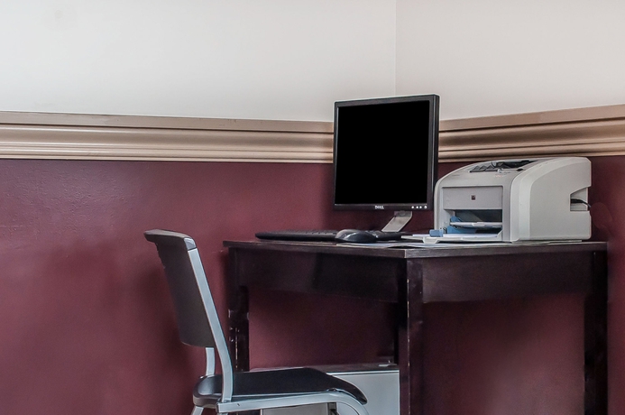Imagen de los interiores del Hotel Quality Inn - Niagara Falls Blvd. Foto 12