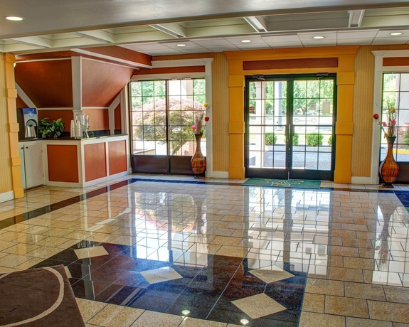 Imagen de los interiores del Hotel Quality Inn North, Glen Allen. Foto 16