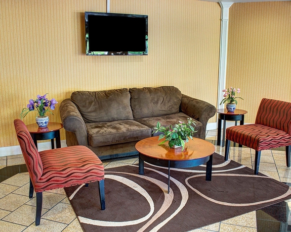 Imagen de los interiores del Hotel Quality Inn North, Glen Allen. Foto 17
