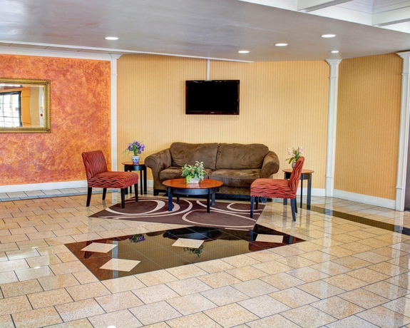 Imagen de los interiores del Hotel Quality Inn North, Glen Allen. Foto 19