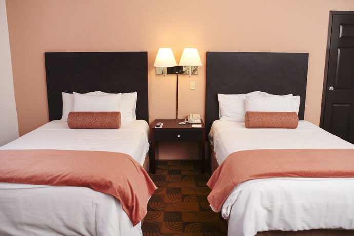 Imagen de la habitación del Hotel Quality Inn Nuevo Laredo. Foto 9