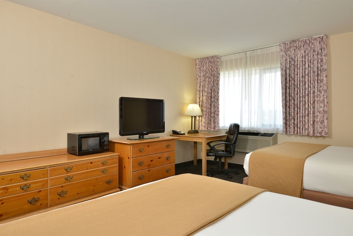 Imagen de la habitación del Hotel Quality Inn Oakwood. Foto 8