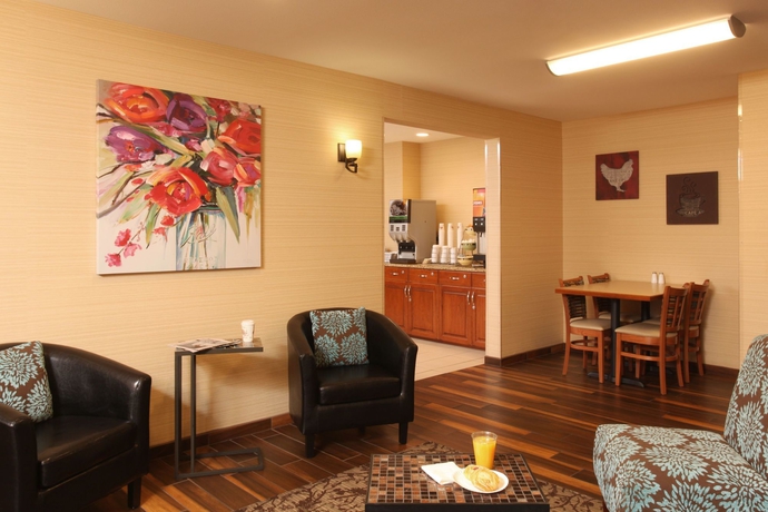 Imagen de los interiores del Hotel Quality Inn Oakwood. Foto 13