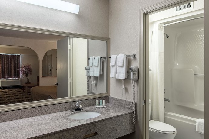 Imagen de la habitación del Hotel Quality Inn Oakwood - Gainesville. Foto 9