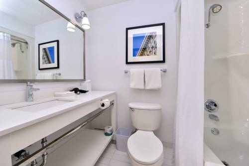 Imagen de la habitación del Hotel Quality Inn Oklahoma City Airport. Foto 5