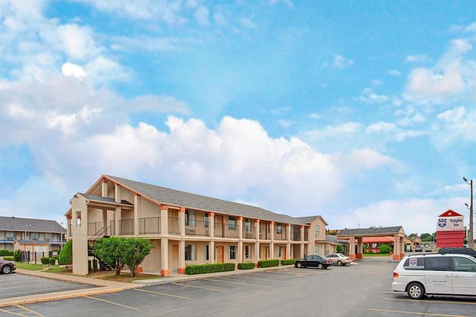 Imagen de los exteriores del Hotel Quality Inn, Oklahoma City. Foto 11