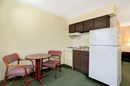 Imagen de la habitación del Hotel Quality Inn, Oklahoma City. Foto 7