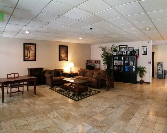 Imagen de los interiores del Hotel Quality Inn On Historic Route 66. Foto 20