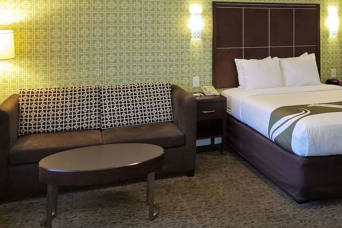 Imagen de la habitación del Hotel Quality Inn Ontario Airport Convention Center. Foto 3