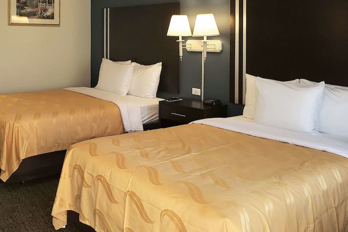 Imagen de la habitación del Hotel Quality Inn Ontario Airport Convention Center. Foto 15