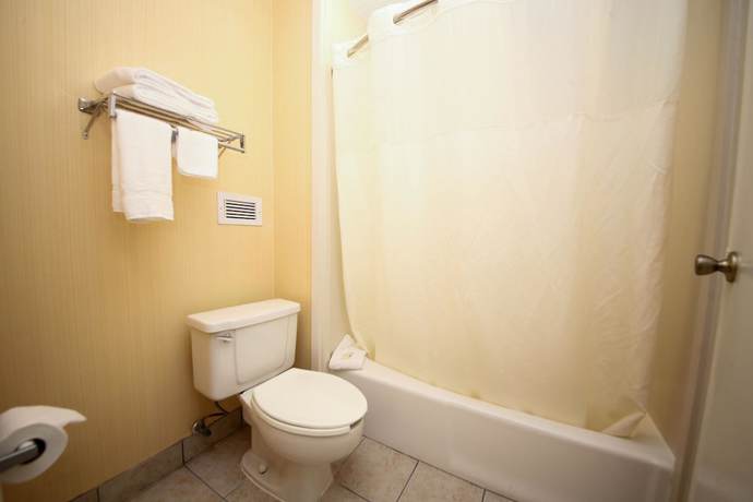 Imagen de la habitación del Hotel Quality Inn Orange Park Jacksonville. Foto 5