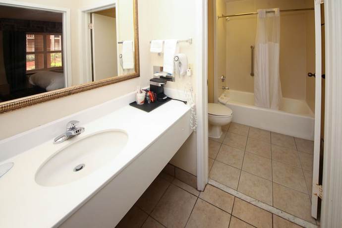 Imagen de la habitación del Hotel Quality Inn Orange Park Jacksonville. Foto 10